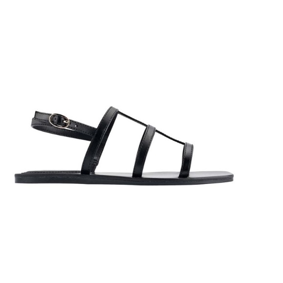 Marc Fisher Black Bytina Sandals Square Toe, Flat sole & Buckle Closure Size 9.5 - Picture 2 of 7